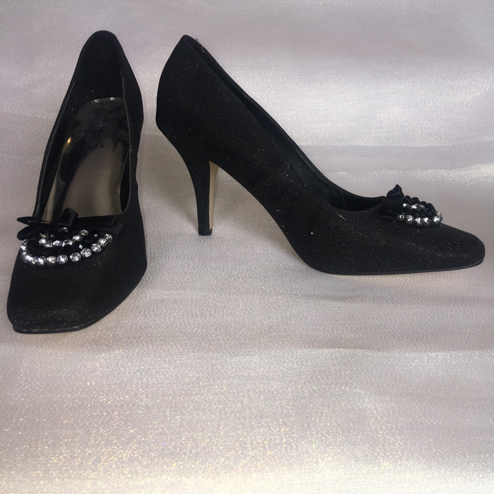 Black 4 inch heels